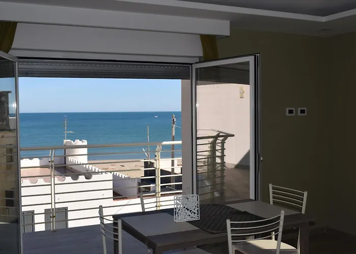 The - Panoramic View Apartamento Agnone Bagni